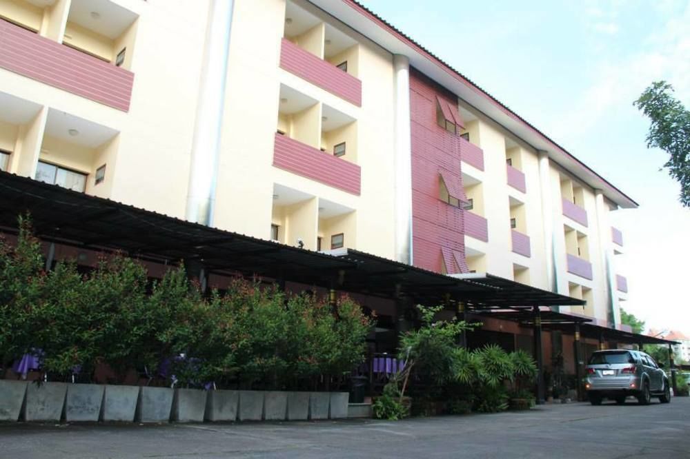 Chiangmai S.P. Hotel Chiang Mai Buitenkant foto